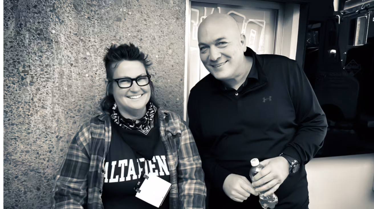 EveAnna and Dirk 02 bw.avif